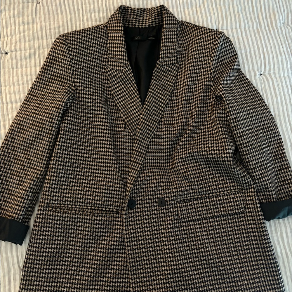 Oversized RDI Houndstooth Blazer